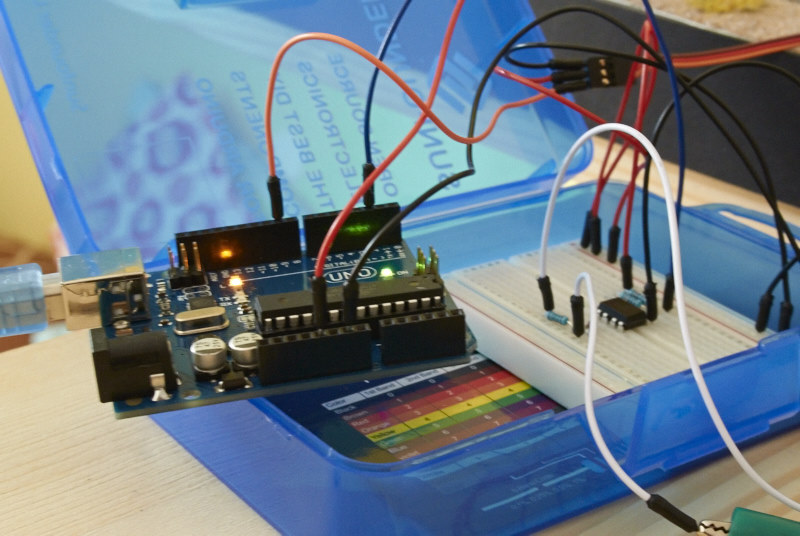 DCC_dekoder_01.jpg