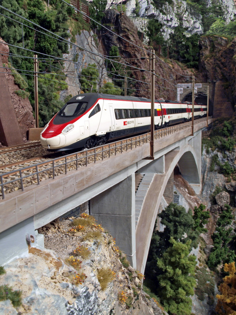 SBB RABe 503 010.jpg