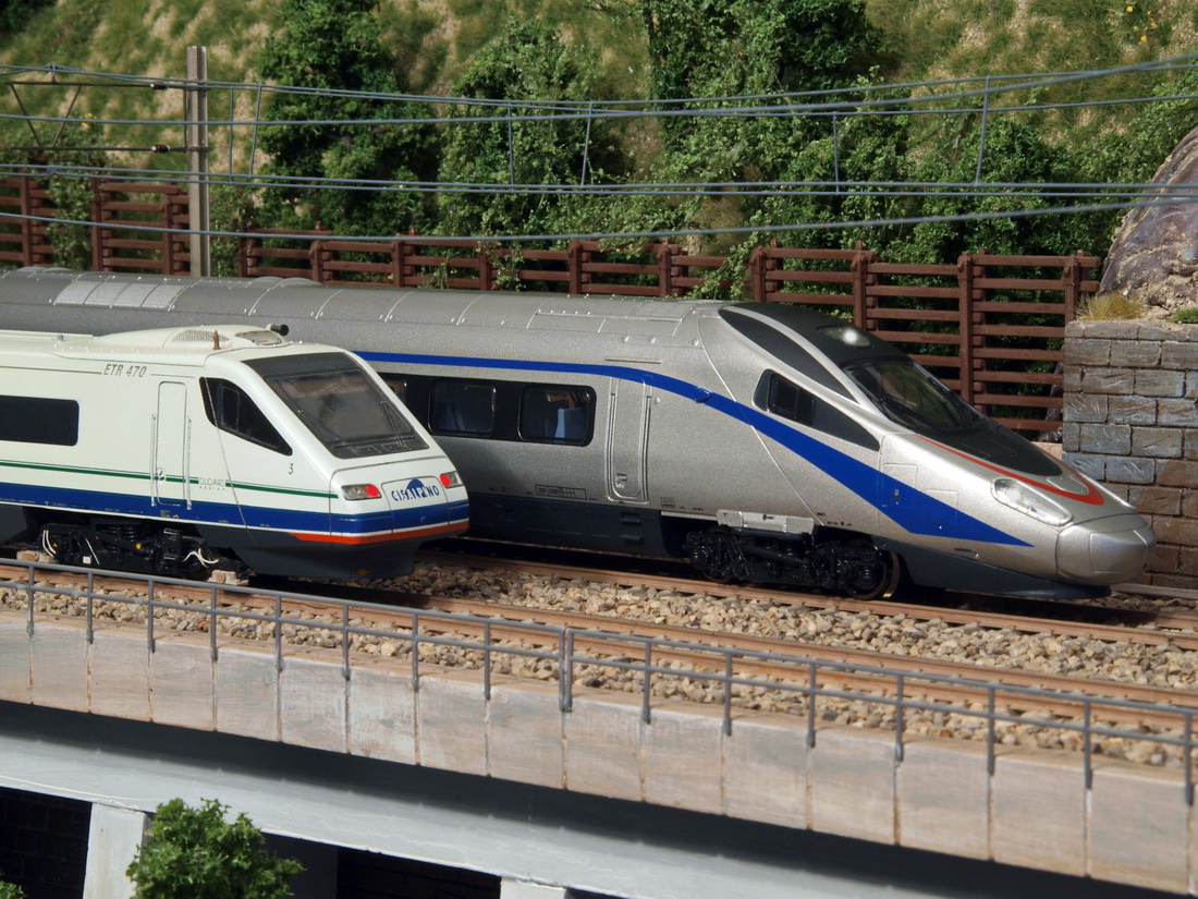 CIS ETR 470.003 & SBB ETR 610.013_03.JPG