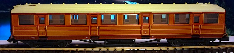 Dapol Gresley LNER Teak 1st Class # 31872. Light bar ready.JPG