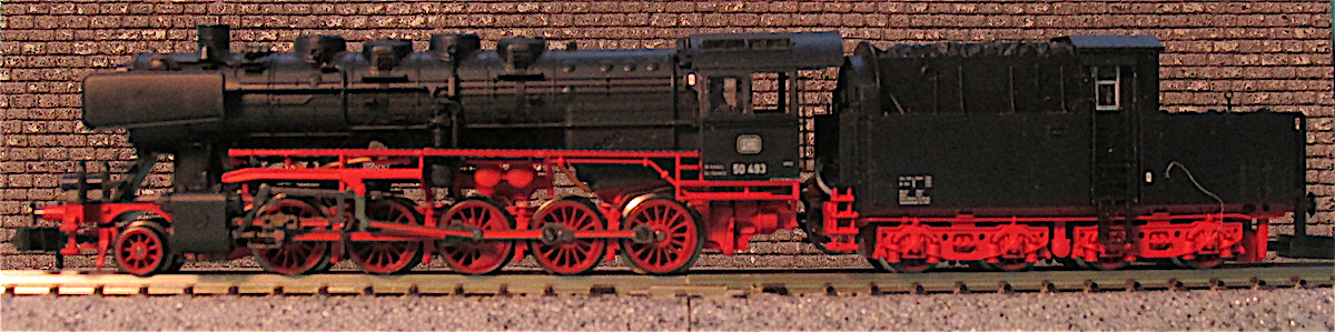 Fleischmann Dampflokomotive BR 50 der DB.JPG