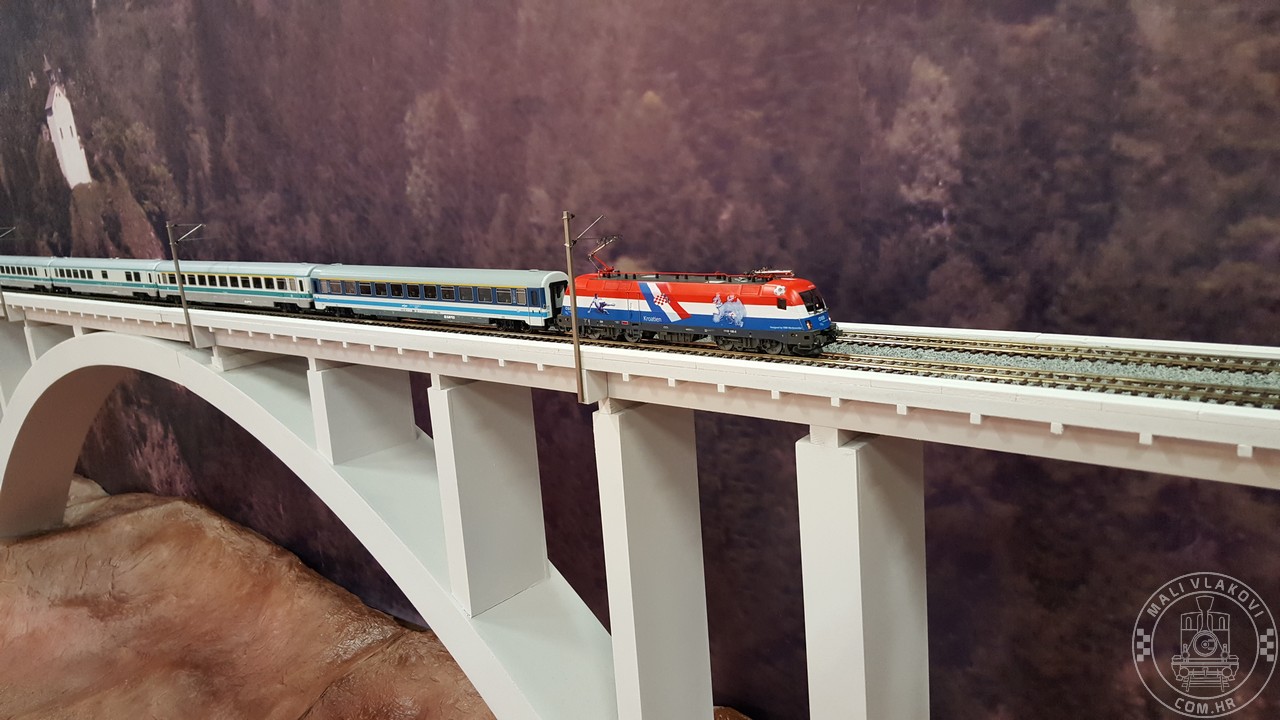 20161117_175734.jpg