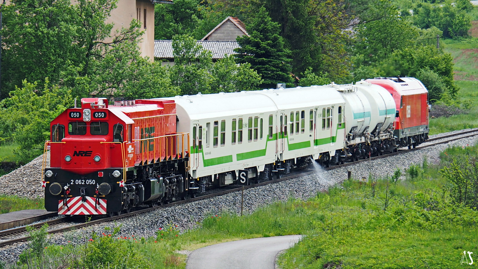 RCCCro 2016 082 & 2062 050, Vojnovac,23.05.19AS_02.jpg