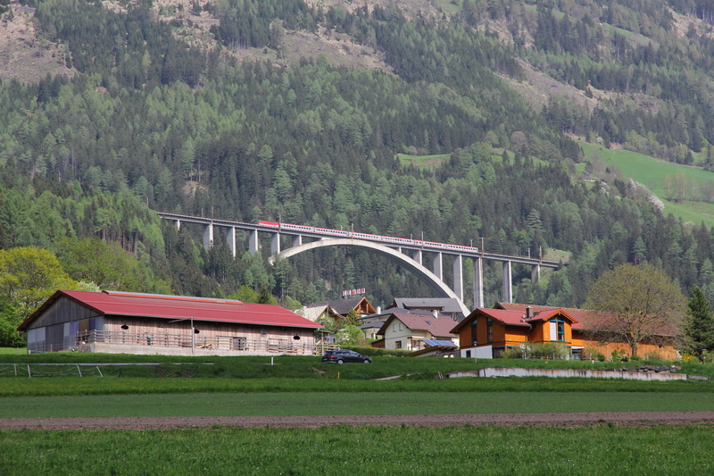 zzz Tauernbahn 130504 dstanicic_1969_resize.jpg