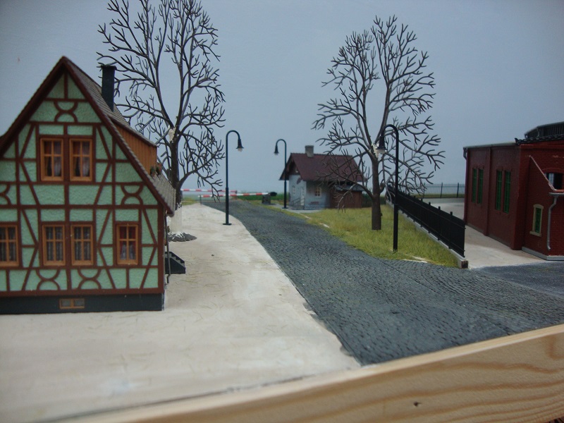 Bahnhof str 1 001.JPG