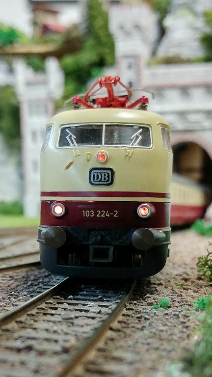 zzz modeli 2017-02-24 lg 5 047_resize.jpg