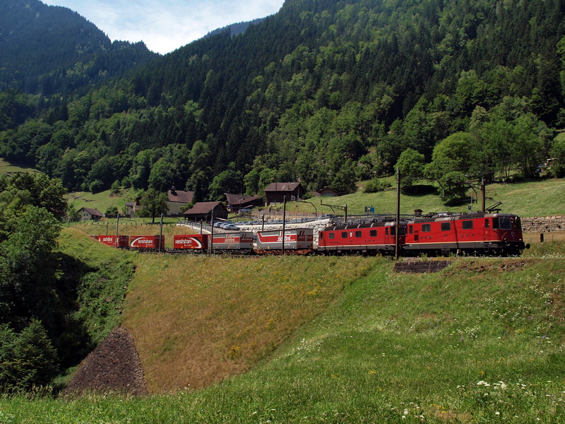 Intschi_08_resize.JPG